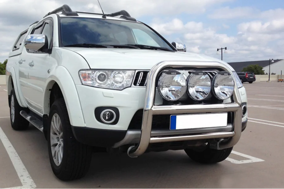 Mitsubishi L200 2006–2015 Kængurubøjle WT018 (rustfrit stål) Foto 1