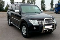 Mitsubishi Pajero Wagon IV 2006–2021 Bullbar QT007 (rustfrit stål) foto 3