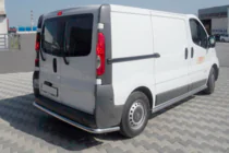 Renault Trafic 2001–2015 Bageste beskyttelsesbøjle med hjørner (rustfrit stål) foto 1