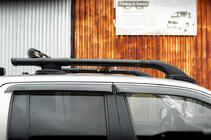 Volkswagen Amarok 2010–2022 Tagrælinger Black Shark (med tværstænger) foto 3