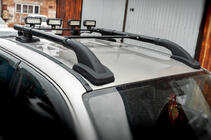 Volkswagen Amarok 2010–2022 Tagrælinger Black Shark (med tværstænger) foto 1