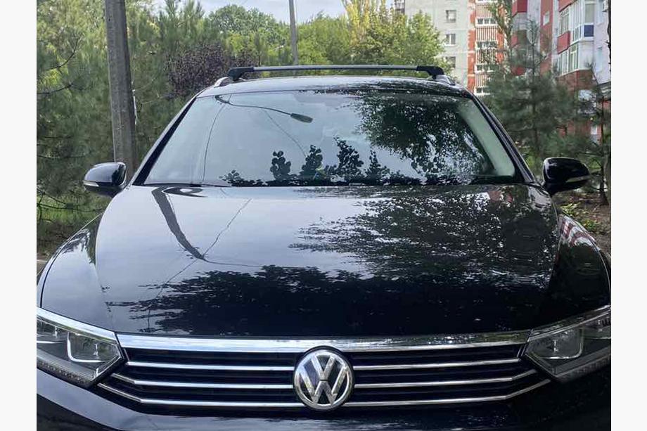 Volkswagen Passat B8 2015–2023 Tværstænger til integrerede tagrælinger med nøglelås (2 stk.) Grå Foto 8
