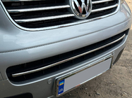 Volkswagen T5 Multivan 2003–2010 Kromliste til nederste kølergrill (rustfrit stål) OmsaLine - italiensk rustfrit stål foto 1