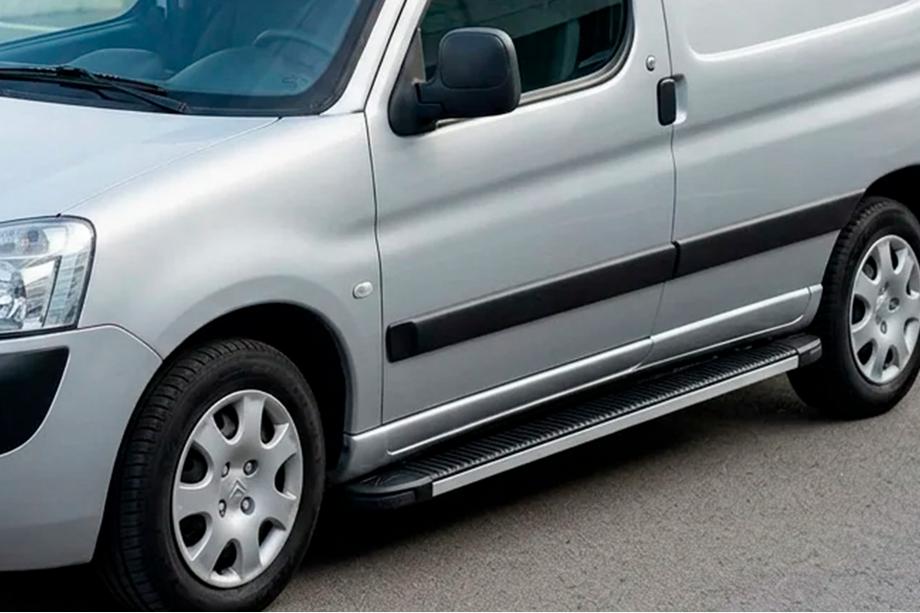 Peugeot Partner 1996–2008 Sidetrin Maya V1 (2 stk., aluminium) Image
