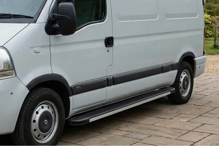 Nissan Interstar 2002–2010 Maya sidetrin (2 stk., aluminium) Image