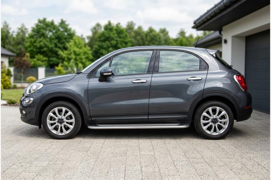 Fiat 500X 2014–2024 Sidetrin Maydos V2 (2 stk., aluminium ↗ rustfrit stål) Image