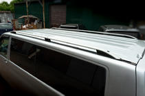 Volkswagen T6 2015–2024 Tagrælinger CROWN (mat grå) foto 17