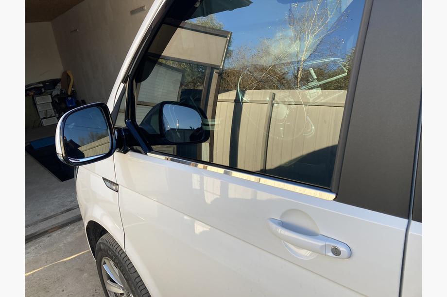 Volkswagen T6 2015–2024 Vindueslister (2 stk., rustfrit stål) Image