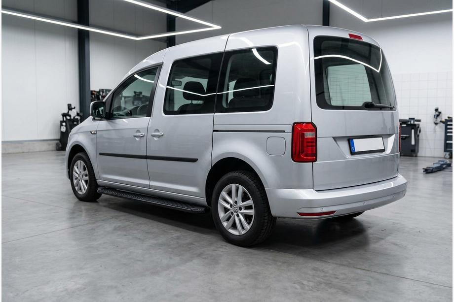 Volkswagen Caddy 2015–2020 Sidetrin Tayga Black (2 stk., aluminium) Image