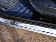 Citroen Berlingo 1996–2008 Dørtrinslister Carmos V1 (2 stk., rustfrit stål) foto 2