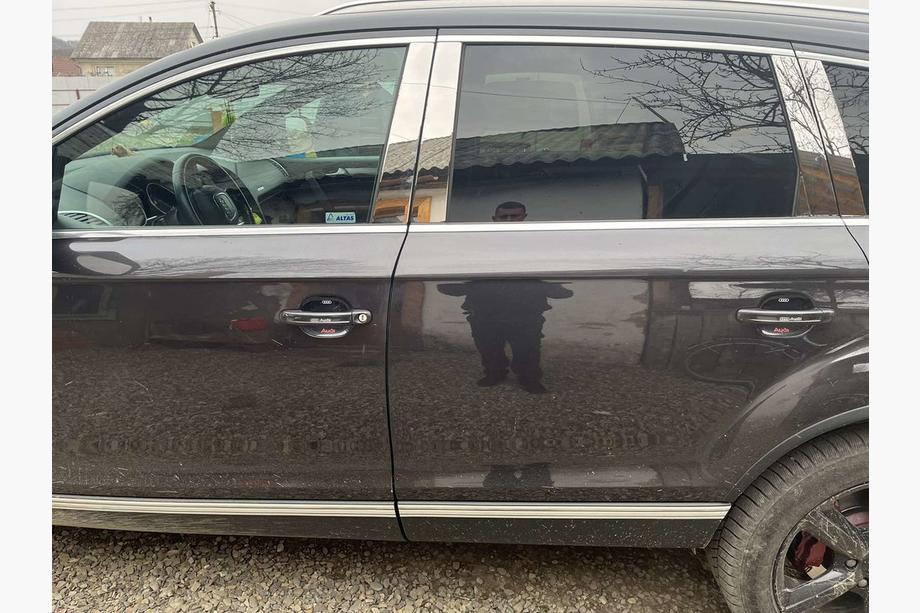 Audi Q7 2005–2015 Dørstolpelister (rustfrit stål) Image