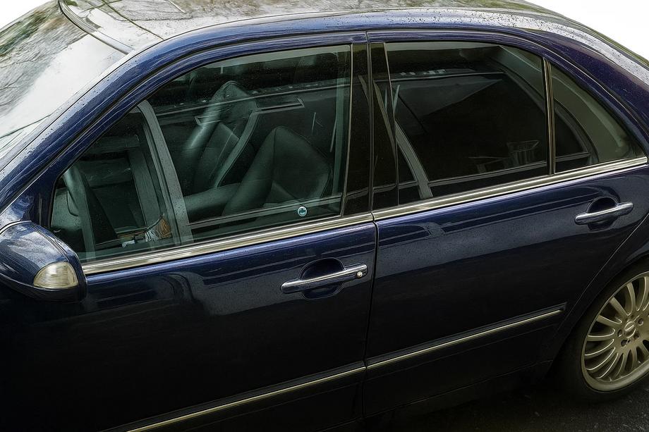 Mercedes E-class W210 1995–2002 Nederste vindueslister (4 stk., rustfrit stål) OmsaLine - italiensk rustfrit stål Image