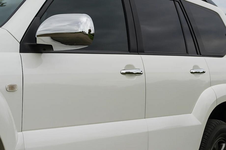 Toyota Land Cruiser Prado 120 2002–2009 Dørgrebsdæksler (4 stk., rustfrit stål) Carmos, tyrkisk stål Image