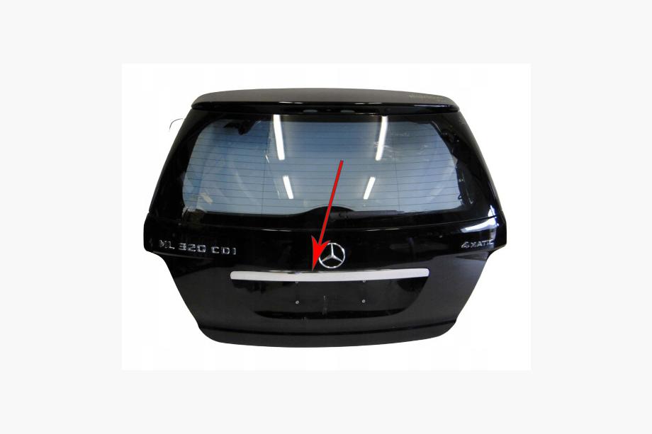 Mercedes ML W164 2005–2011 Liste over nummerplade (rustfrit stål) Image