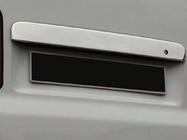 Volkswagen T5 Multivan 2003–2010 Rustfri liste over nummerpladen til fløjdøre (rustfrit stål) Carmos - Tyrkisk stål foto 2