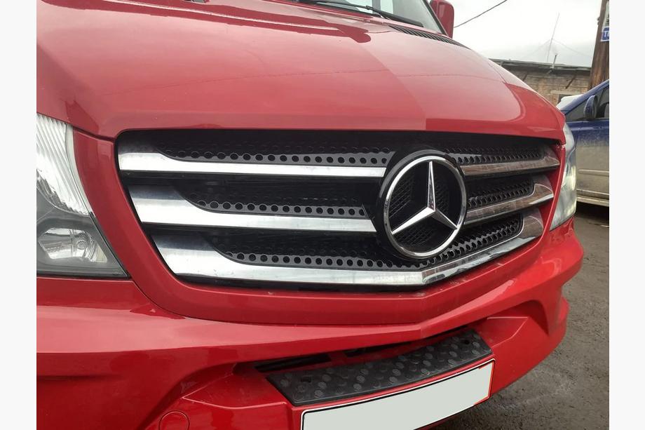 Mercedes Sprinter W906 2006–2018 Kølergrill-lister (2013↗, rustfrit stål) Foto 6