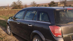 Opel Astra H 2004–2013 Udvendige rudekantslister i rustfrit stål foto 5