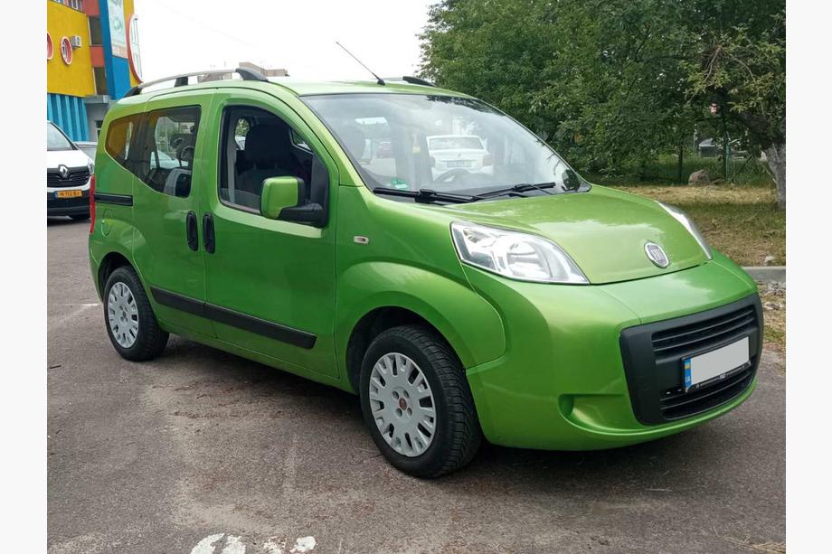 Citroen Nemo 2007–2017 Tagrælinger i krom Metalfødder Foto 4