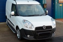 Fiat Doblo II 2010–2022 Kromrammer til taagelygter med striber (2010-2015, 4 stk., rustfrit staal) Carmos - Tyrkisk stål foto 4