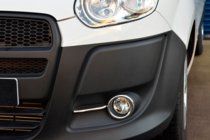 Fiat Doblo II 2010–2022 Kromrammer til taagelygter med striber (2010-2015, 4 stk., rustfrit staal) Carmos - Tyrkisk stål foto 7
