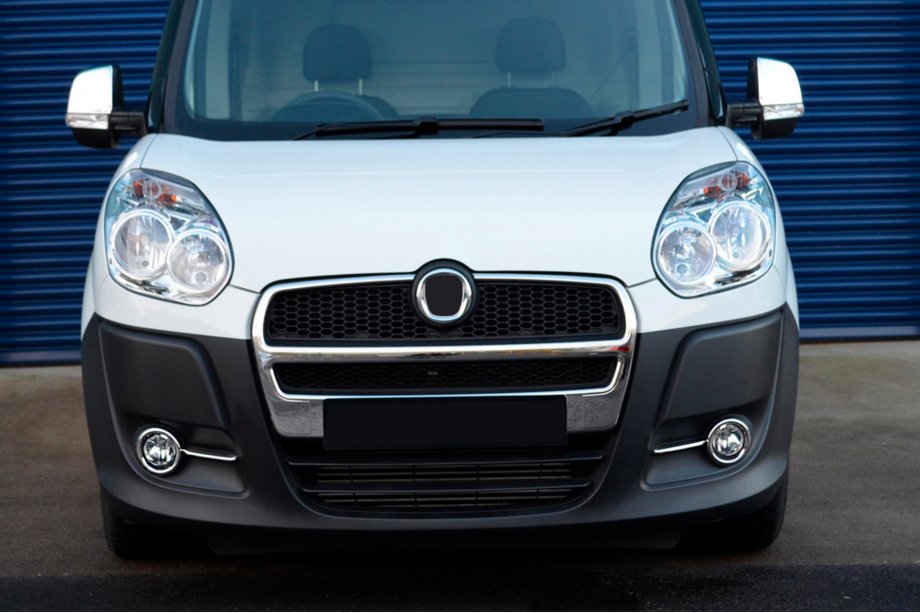 Fiat Doblo II 2010–2022 Kromrammer til taagelygter med striber (2010-2015, 4 stk., rustfrit staal) Foto 5