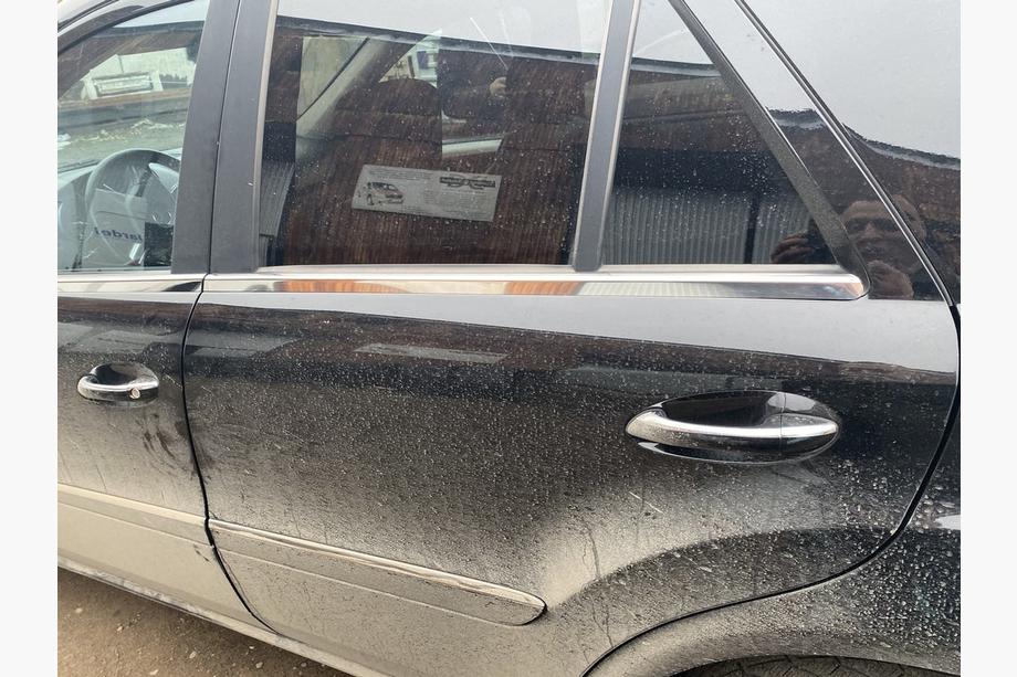 Mercedes ML W164 2005–2011 Udvendige vindueslister i rustfrit stål (4 stk.) Foto 7