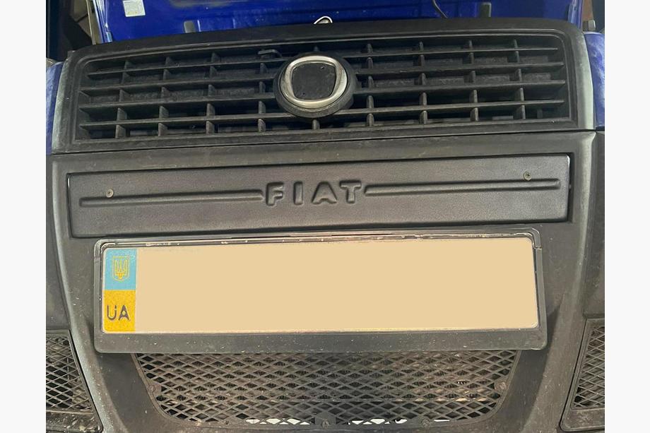 Fiat Doblo I 2005–2010 Midterste vinterafdækning til kølergrill Image