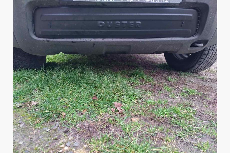 Renault Duster 2008–2017 Nederste vinter grillafdækning Blank Foto 2