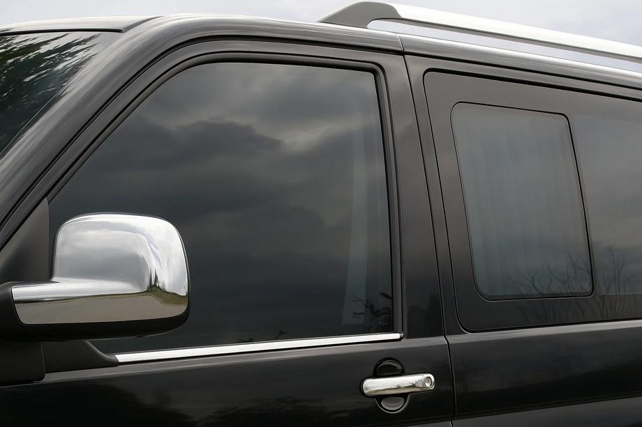 Volkswagen T5 Multivan 2003–2010 Forreste vindueslister (2 stk., rustfrit stål) Image