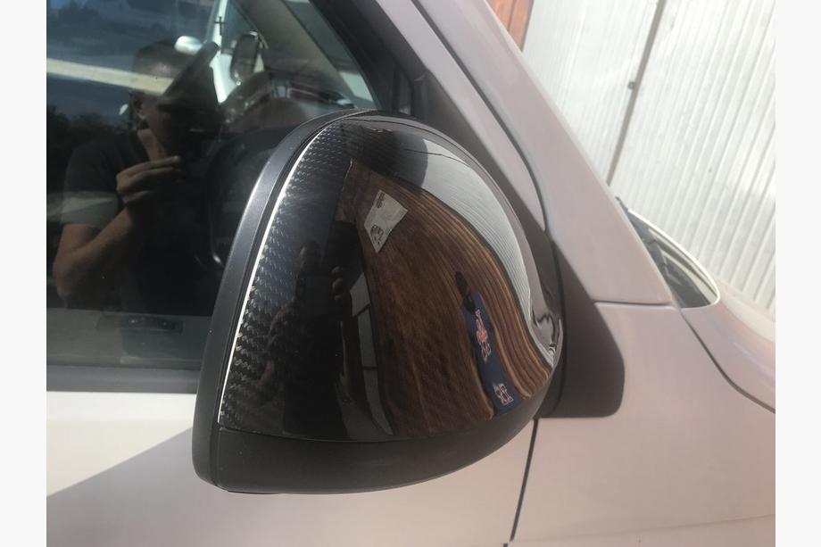 Volkswagen T5 2010–2015 Spejlkåber (2 stk., carbon) Kulfiber-look belægning Foto 9