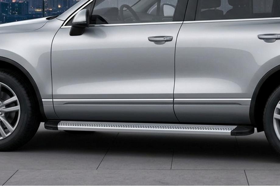 Volkswagen Touareg 2002–2010 Sidetrin Maya V2 (2 stk., aluminium) Foto 1