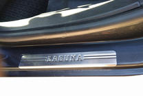 Renault Laguna 2007–2015 OmsaLine dørtrinslister (4 stk., rustfrit stål) foto 2