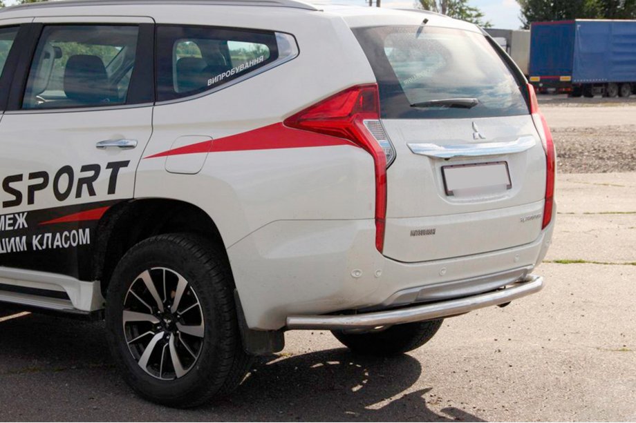 Mitsubishi Pajero Sport 2015– Bagkofangerbeskytter AK005 (rustfrit stål) Image