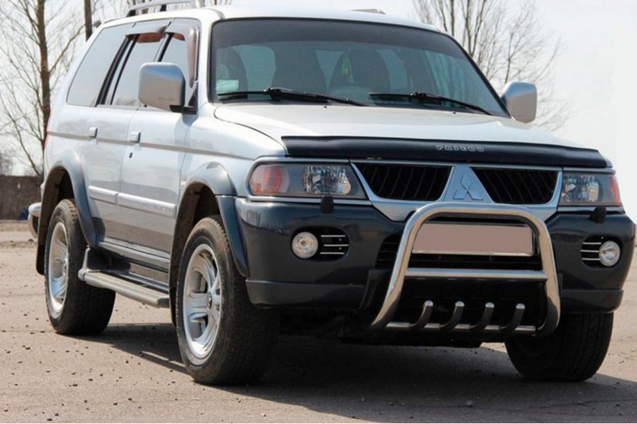 Mitsubishi Pajero Sport 1996–2007 Bullbar QT006 (rustfrit stål) Image