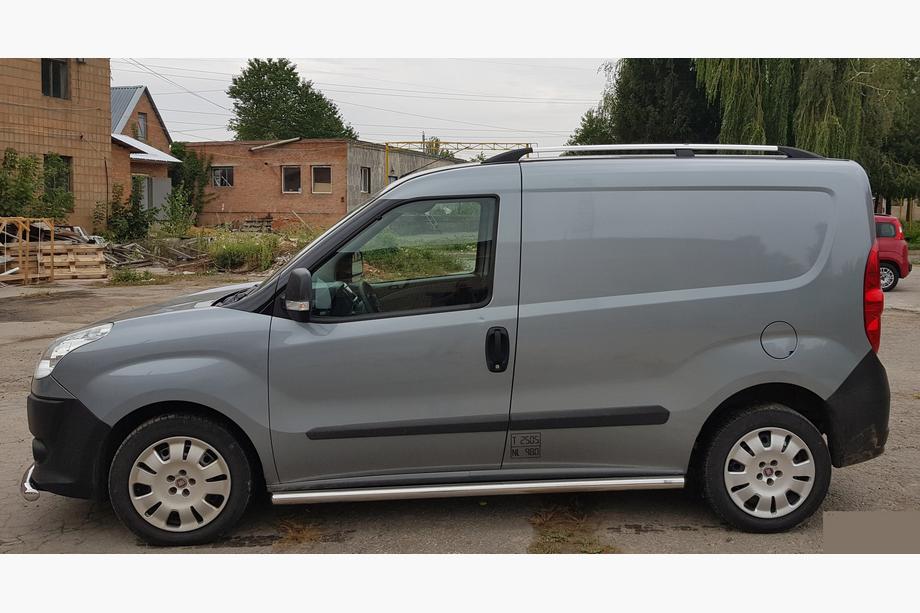 Fiat Doblo II 2010–2022 Siderør (2 stk., rustfrit stål) 60 mm, standard base Foto 3