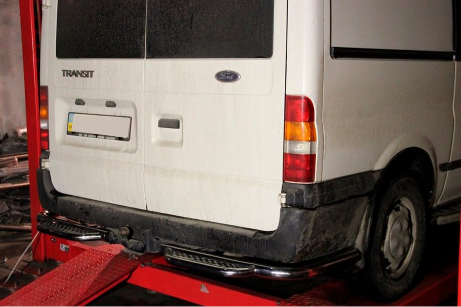 Ford Transit 2000–2014 Bageste beskyttelsesbøjle med trin AK-Special (rustfri) Foto 2