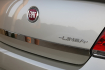 Fiat Linea 2006–2018 Bagklapliste 2006-2012 (rustfrit stål) foto 2
