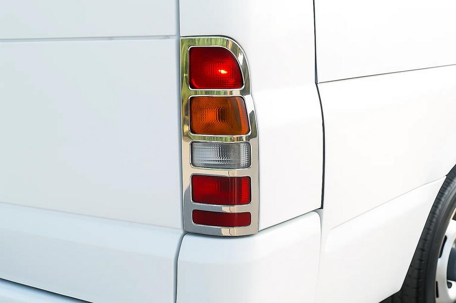 Ford Transit 2000–2014 Baglygterammer (2 stk., rustfrit stål) Image
