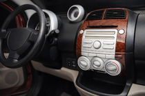 Daihatsu Sirion 2005–2015 Instrumentbordbeklædning Carbon foto 1