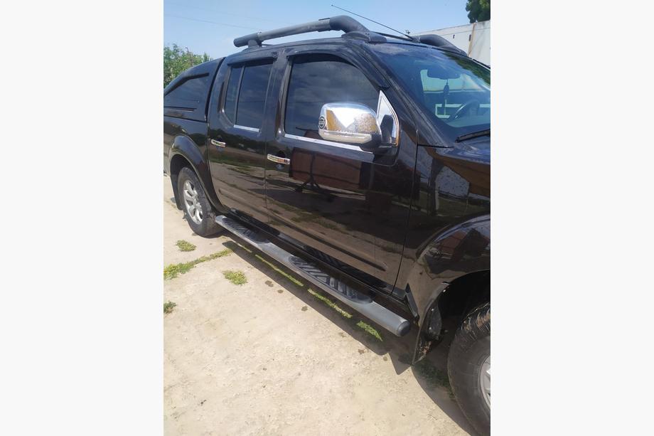 Nissan Navara 2006–2015 Krom dørgrebsafdækning (4 stk., rustfrit stål) Med chip, OmsaLine - italiensk rustfrit stål Foto 4