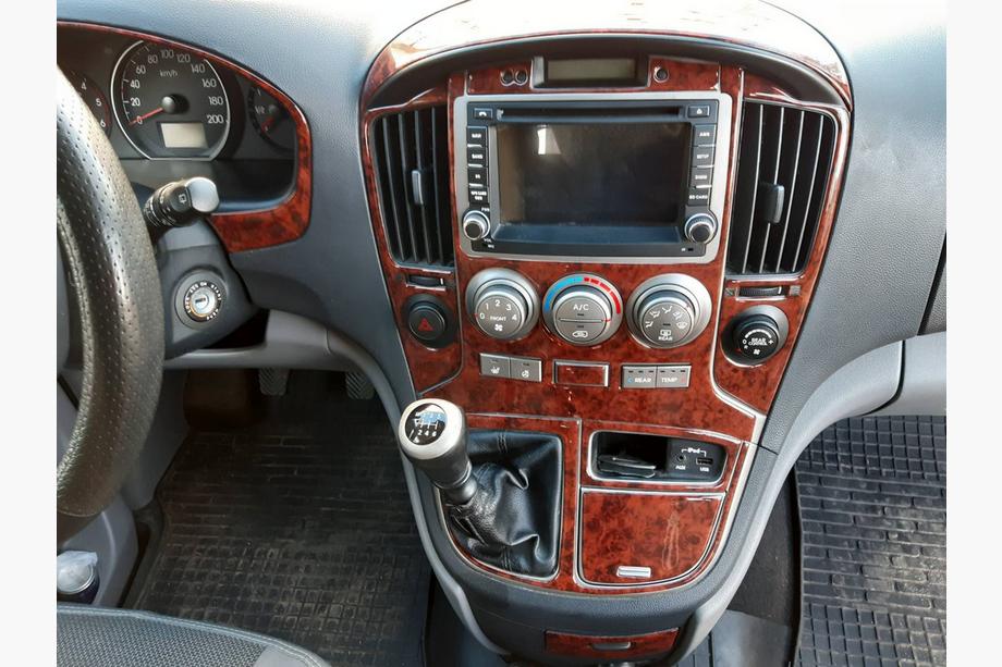 Hyundai H300, H1, Starex 2008–2020 Instrumentbordbeklædning (stort sæt) Trælook Foto 8