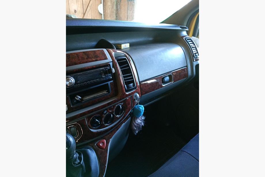 Renault Trafic 2001–2015 Instrumentbordbeklædning Trælook Foto 10