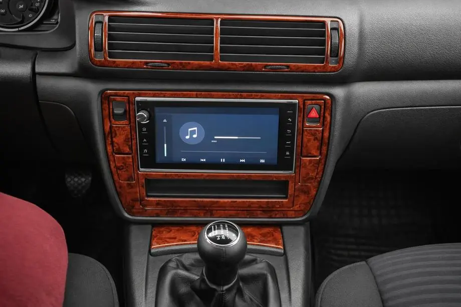 Volkswagen Passat B5 1997–2005 Instrumentbordbeklædning 2004-2005 Foto 1