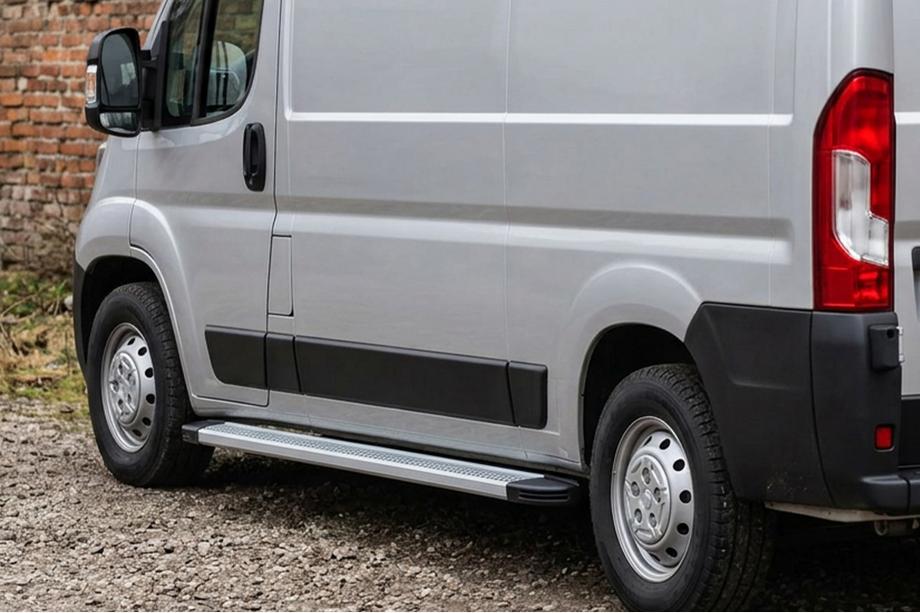 Citroen Jumper 2007–2025 Sidetrin Maya V2 (2 stk., aluminium) Image