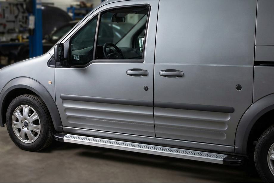 Ford Connect 2010–2013 Sidetrin Maya V2 (2 stk., aluminium) Standard base Image