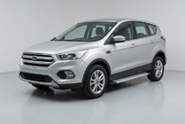 Ford Kuga/Escape 2013–2019 Sideskørter Maya V2 (2 stk., aluminium) Med sorte dørbeskyttere foto 1
