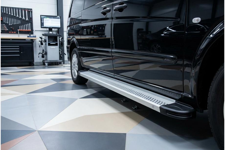Mercedes Viano 2004–2014 Sidetrin Maya V2 (2 stk., aluminium) Image