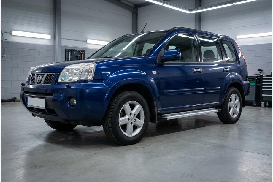 Nissan X-trail T30 2002–2007 Sidetrin Maya V2 (2 stk., aluminium) Image