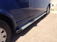 Volkswagen T6 2015–2024 Sidetrin Maya V2 (2 stk., aluminium) Kort akselafstand foto 4