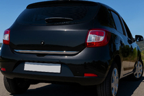 Renault Sandero 2013–2022 Kantbeskytter til bagklap i rustfrit stål Carmos - Tyrkisk stål foto 1